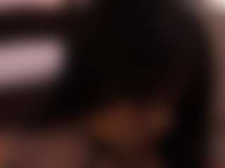 Lea Thompson's Live Sex Cam Show
