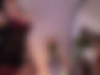 Lea Thompson's Live Sex Cam Show