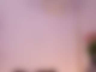 Live cam show with Lea Thompson - Nympho on CamwithHer