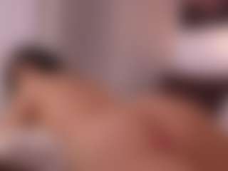 Lea Thompson's Live Sex Cam Show