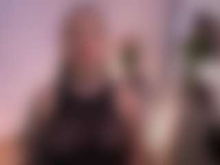 Lea Thompson's Live Sex Cam Show