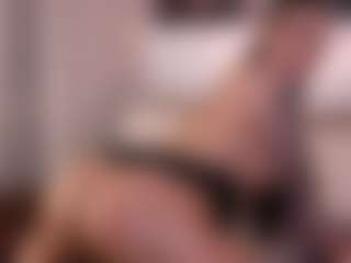 Lea Thompson's Live Sex Cam Show