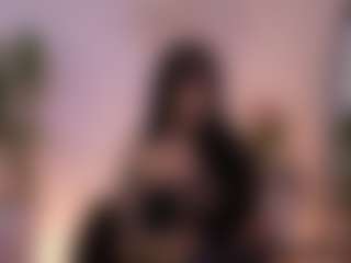 Lea Thompson's Live Sex Cam Show
