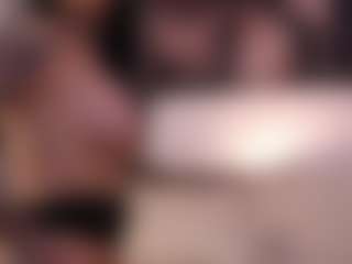 Lea Thompson's Live Sex Cam Show