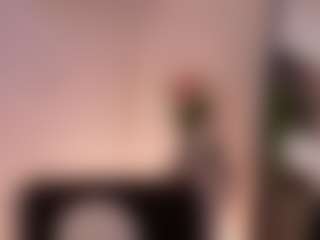 Lea Thompson's Live Sex Cam Show