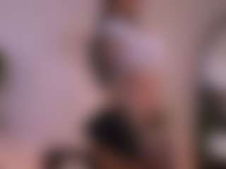 Lea Thompson's Live Sex Cam Show