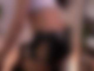 Lea Thompson's Live Sex Cam Show