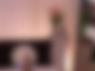 Lea Thompson's Live Sex Cam Show