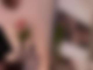 Lea Thompson's Live Sex Cam Show