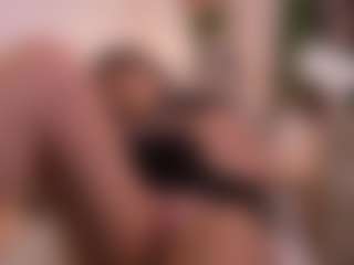 Lea Thompson's Live Sex Cam Show