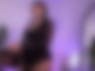 Lea Thompson's Live Sex Cam Show