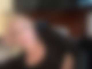 Live cam show with Crumslut - Blonde Hair on SquirtSoMuch
