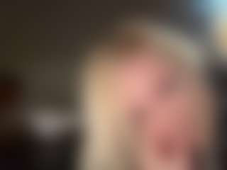Crumslut's Live Sex Cam Show