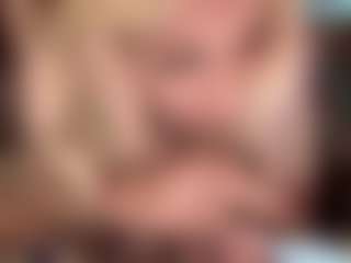 Crumslut's Live Sex Cam Show
