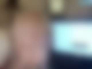 Crumslut's Live Sex Cam Show