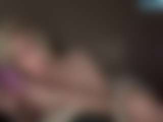 Crumslut's Live Sex Cam Show