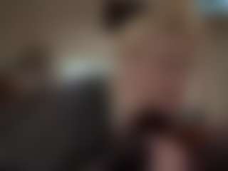Crumslut's Live Sex Cam Show