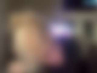 Crumslut's Live Sex Cam Show