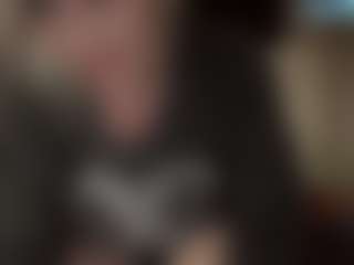 Live cam show with Crumslut - Butt Plug on Camsoda