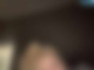 Crumslut's Live Sex Cam Show