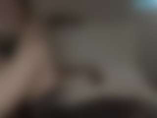 Crumslut's Live Sex Cam Show