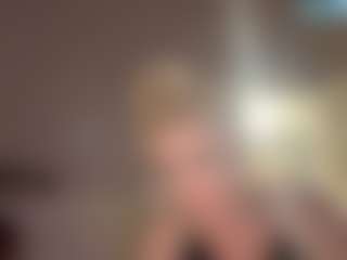 Crumslut's Live Sex Cam Show