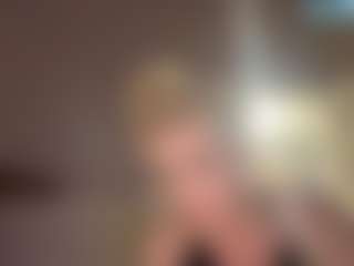 Crumslut's Live Sex Cam Show