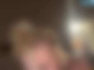 Crumslut's Live Sex Cam Show