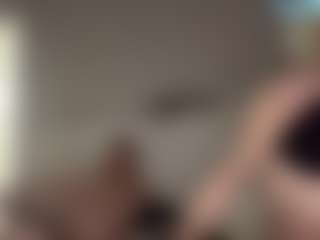 Live cam show with Crumslut - Butt Plug on Dare Cams