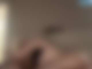 Crumslut's Live Sex Cam Show