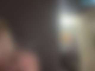 Live cam show with Crumslut - Bondage on CamClone