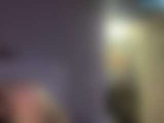 Crumslut's Live Sex Cam Show