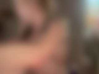 Crumslut's Live Sex Cam Show