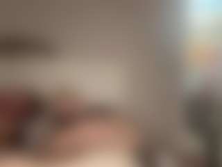 Crumslut's Live Sex Cam Show