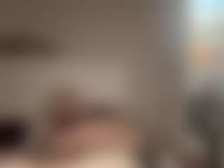 Crumslut's Live Sex Cam Show