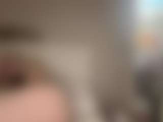 Crumslut's Live Sex Cam Show