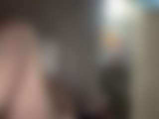Crumslut's Live Sex Cam Show