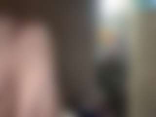 Crumslut's Live Sex Cam Show