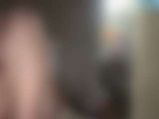 Crumslut's Live Sex Cam Show