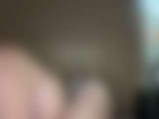 Live cam show with Crumslut - Bikini on TastyBlacksLive