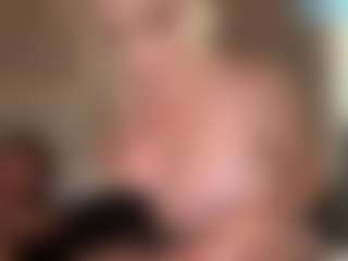 Live cam show with Crumslut - Tattoos on Camsoda