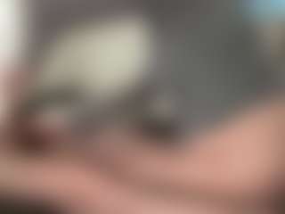 Crumslut's Live Sex Cam Show