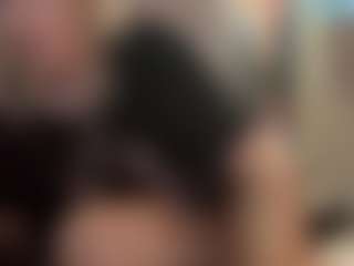 Live cam show with Crumslut - Blonde Hair on camgirlchat.live