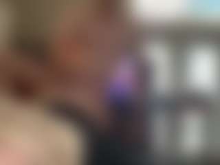 Live cam show with Crumslut - Normal on fuklive.com
