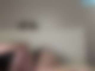 Live cam show with Crumslut - Cum In Pussy on wildcum.com