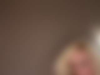 Crumslut's Live Sex Cam Show