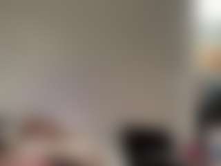 Live cam show with Crumslut - Small Tits on fapnchat