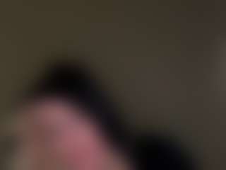 Live cam show with Crumslut - Blonde Hair Amateur on CamClone
