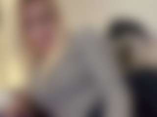 Live cam show with Crumslut - Cum In Pussy on Camsoda