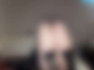 Live cam show with Crumslut - Bondage on infinitiblacc.com